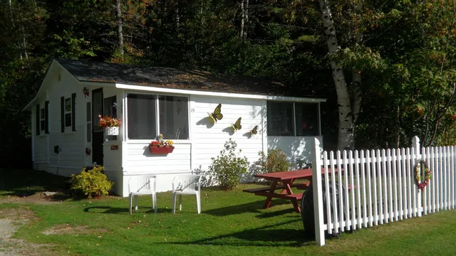 Carroll Motel and Cottages