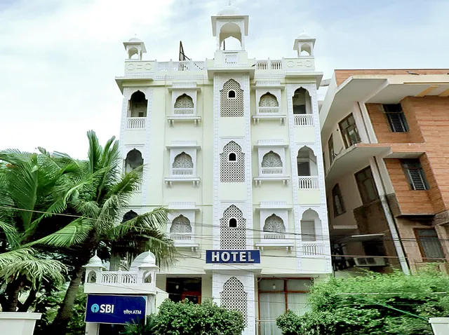 Hotel Gumaan Heritage jaipur