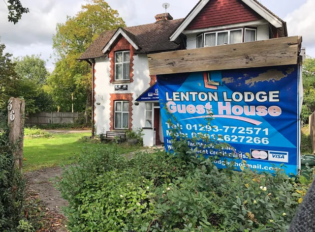 Lenton Lodge Guesthouse
