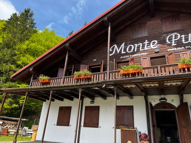 Rifugio Escursionistico Monte Pura