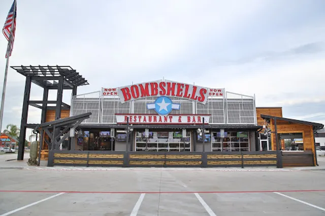 Bombshells Restaurant & Bar