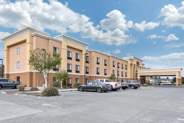 Hampton Inn & Suites Arcata, CA