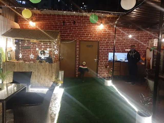 Nature's vibe cafe & Restaurant