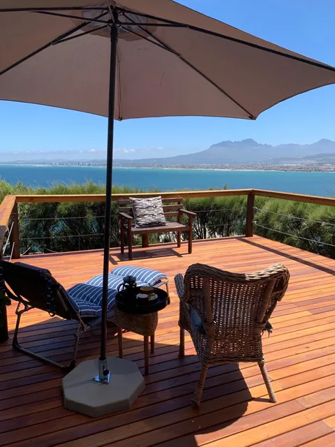 Gordon's Bay Artists Cottages