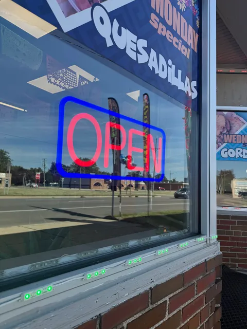 Altenos Mexican Restaurant