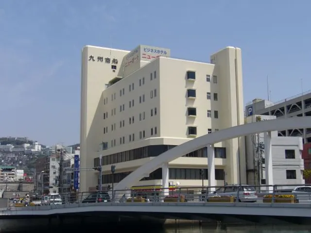 ビジネスホテル ニューポート