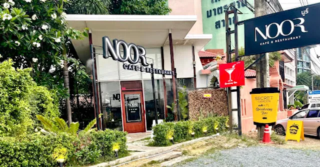 Noor cafe & Restaurant
