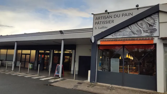 Artisan du pain Patissier S. Laffite