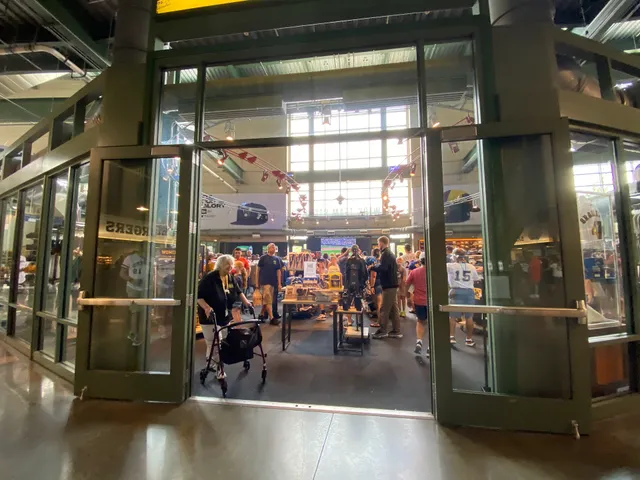 Brewers Team Store