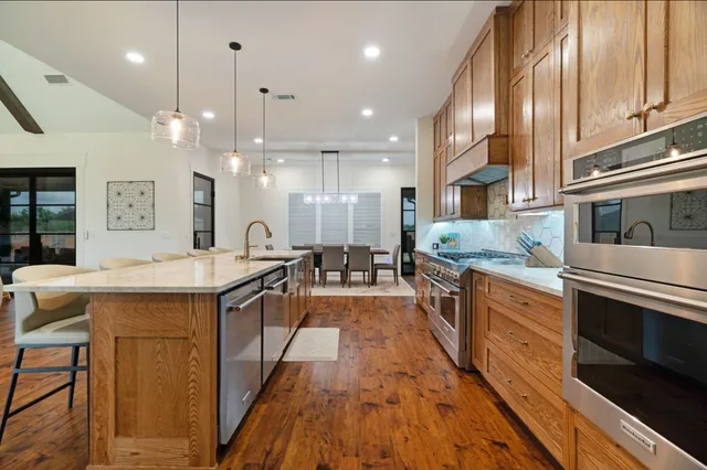 Texas Furniture & Appliance