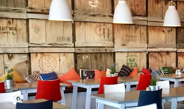 FLAVA Cafe - 'Taste the Vibe'