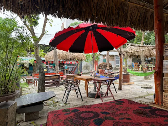Bai Dinh Bamboo Coffee & Restaurant