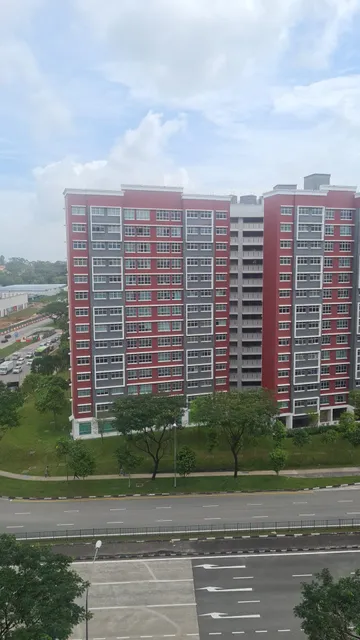 Block 442B HDB Bukit Batok West