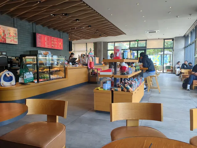 Starbucks Coffee Dongsheng Rd Br.