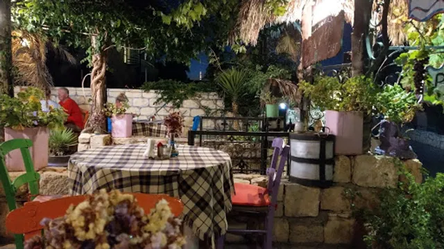 COUNTRY HOUSE - Bar Restaurant & BBQ