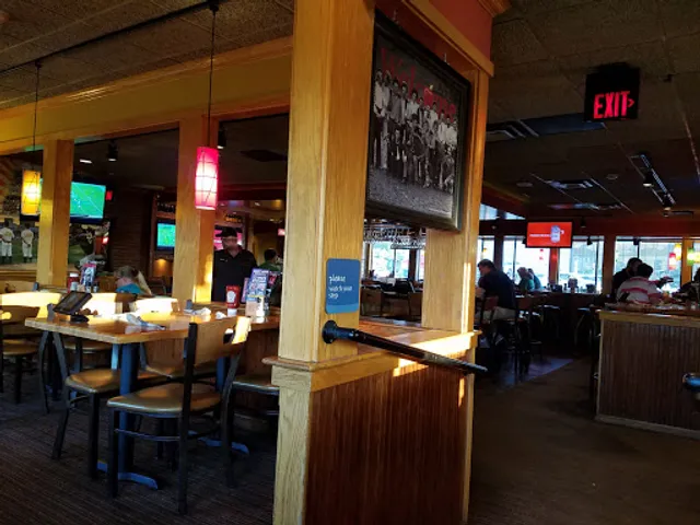Applebee's Grill + Bar