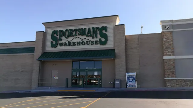 Sportsman's Warehouse