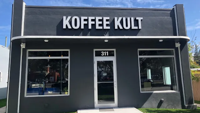 Hollywood - Koffee Kult