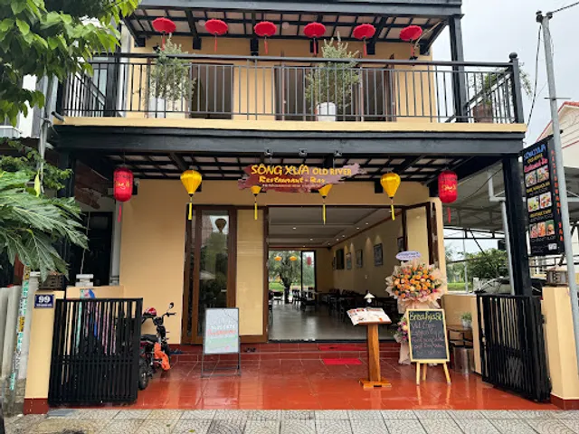 Old River Restaurant - Bar