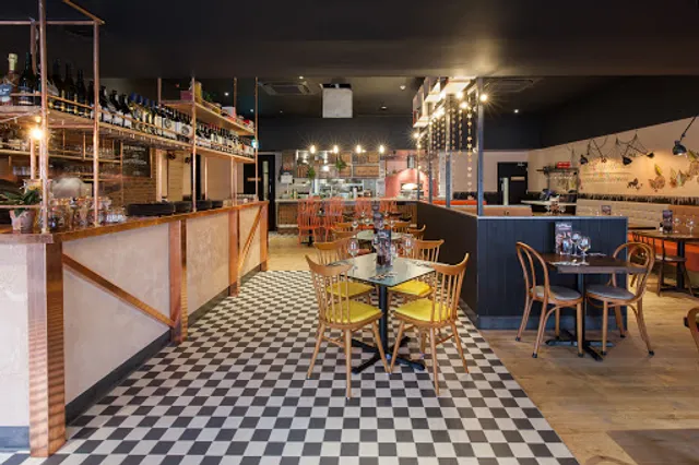 Zizzi - Reading Oracle