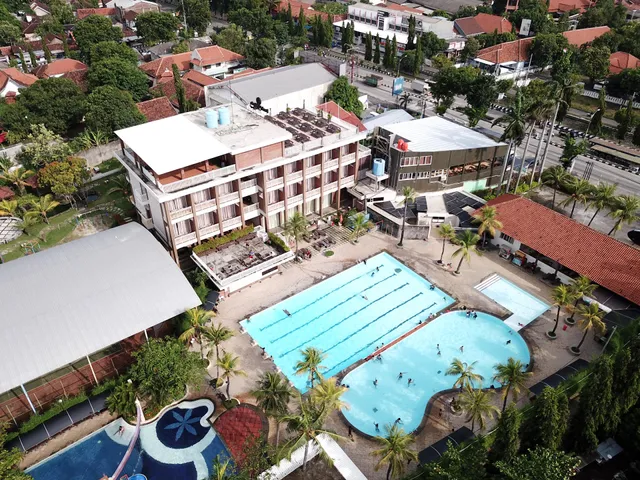 Hotel & Resort Tirto Arum