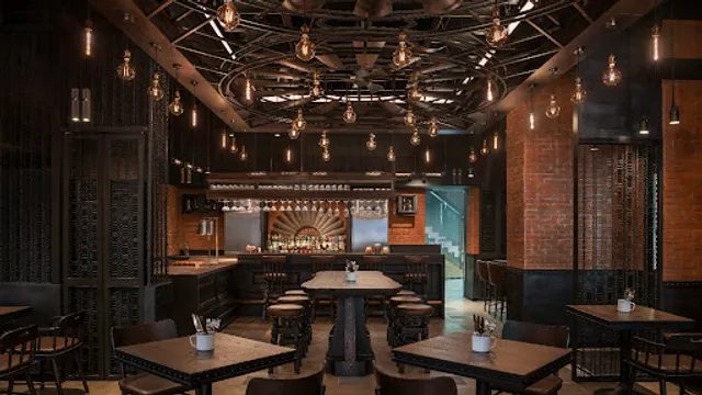 Rolling Ribs Brew Bar & BBQ