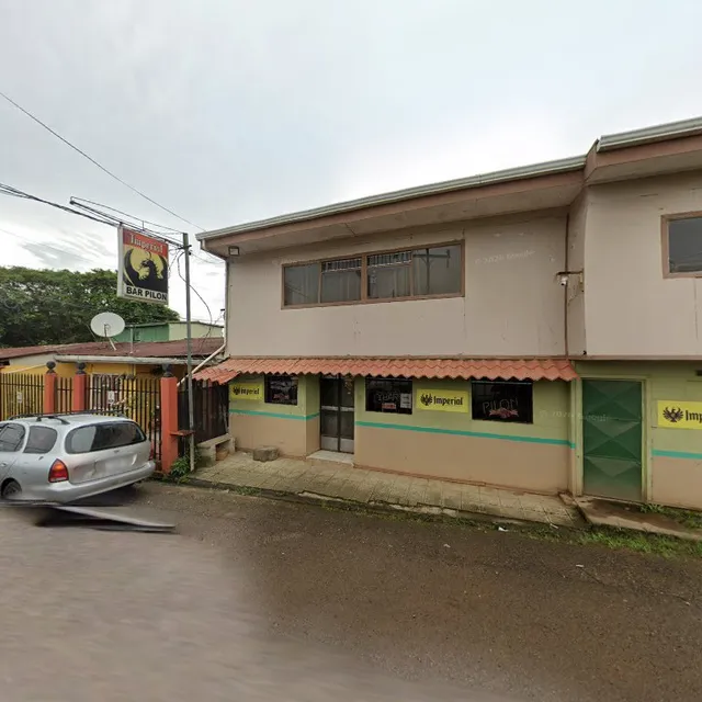 Bar el Pilon - R2MP+Q23, Calle Barrancas, Provincia de Cartago, Cartago ...