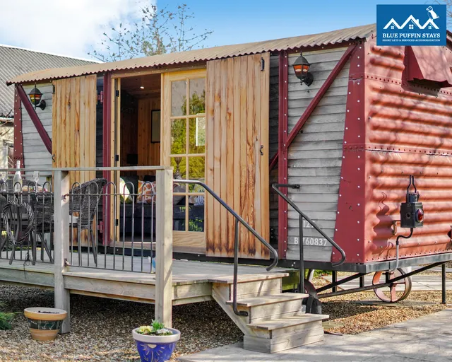 Blue Puffin Stays Serviced Accommodation & Property Management Cotswold