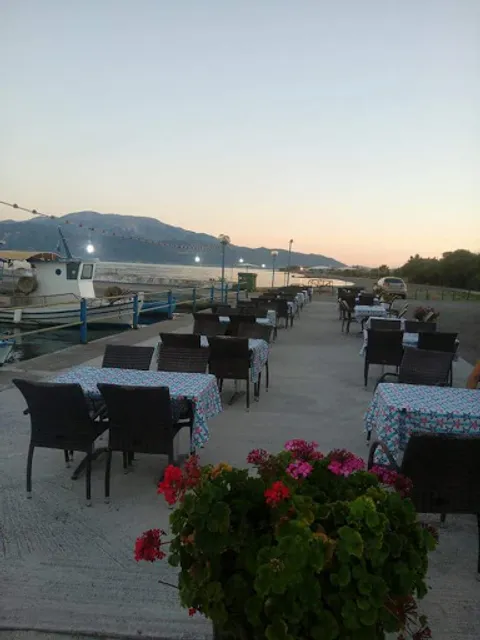 Tavern Faros Koufogiannis