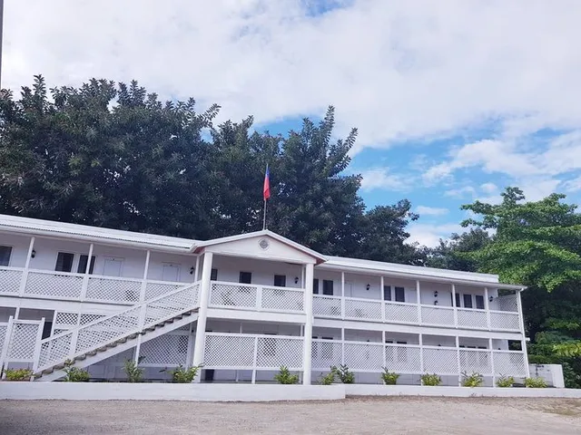 The White House Hotel - Apia Samoa