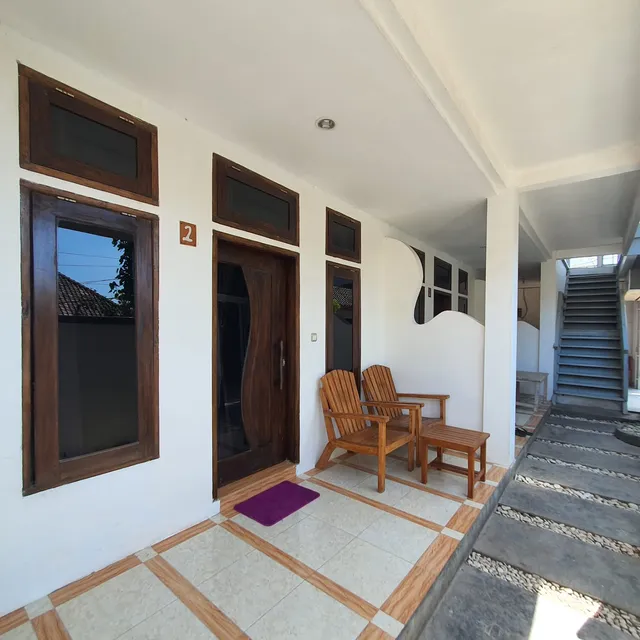 Putra Boyan Cottages