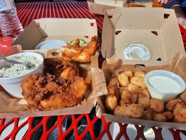 Chuck's Hot Chicken®