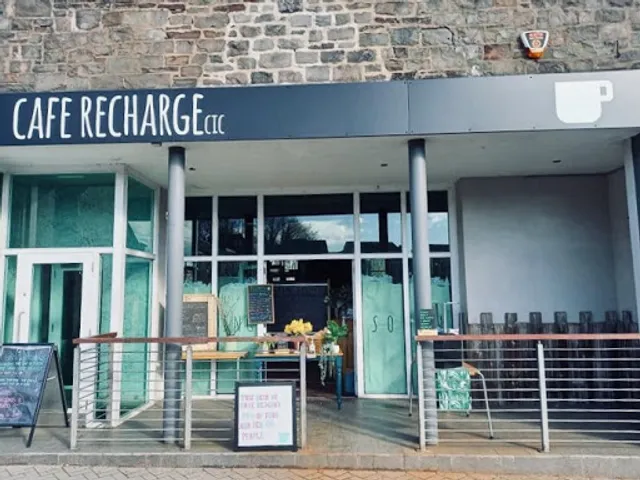 Cafe ReCharge CIC