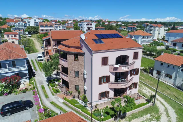 Apartmani & Rent a boat Dalmatino