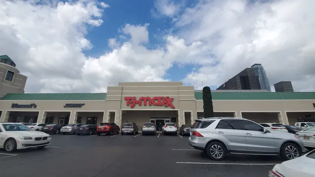 The Plaza on Richmond