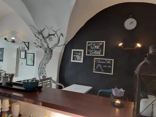 Kavárna Ostrov - Caffíčko