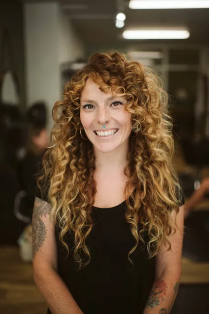 Salon Vintage: Le fox Hair Care - Hairstylist