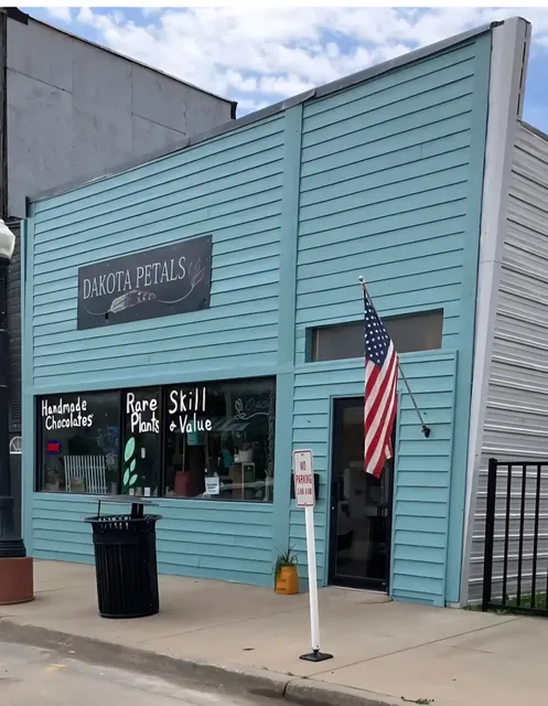 Dakota Petals, Plants, and Chocolate