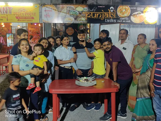 Modi's Punjabi Tadka & Fast Food