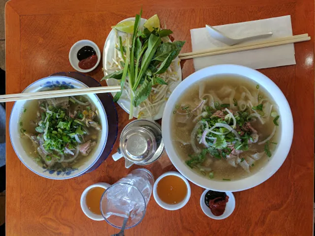 Phở Hưng Restaurant