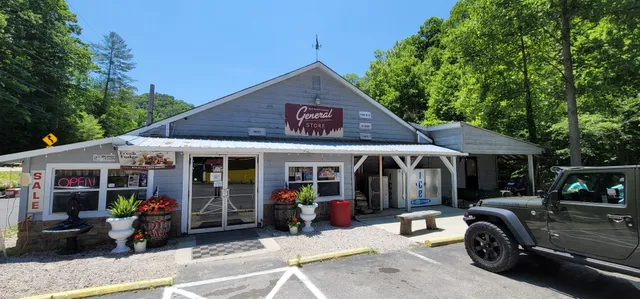 TRAILS LIQUOR,SOUVENIR & GENERAL STORE