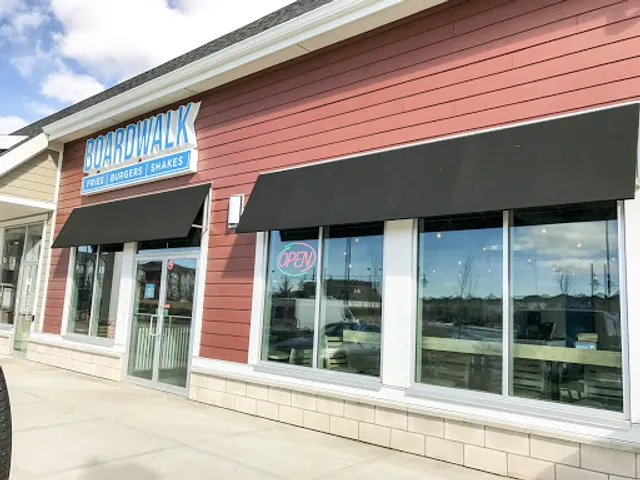 Boardwalk Fries Burgers Shakes - Airdrie