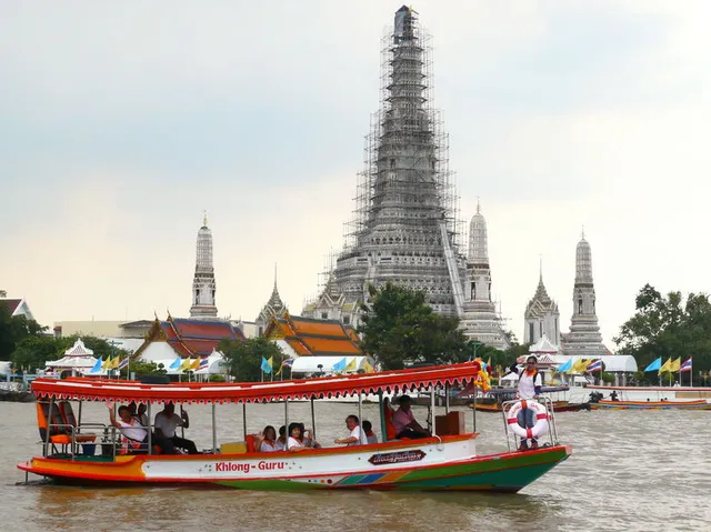 KLONG TOUR in BANGKOK – Guide in DEUTSCH + ENGLISH