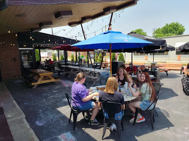 Denver's Garage Pizza and Brews