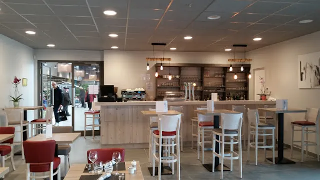 Le Comptoir Des Voyageurs