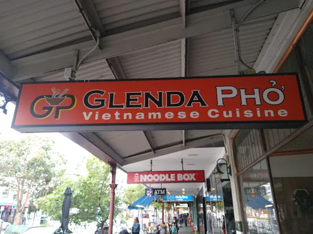 Glenda Pho