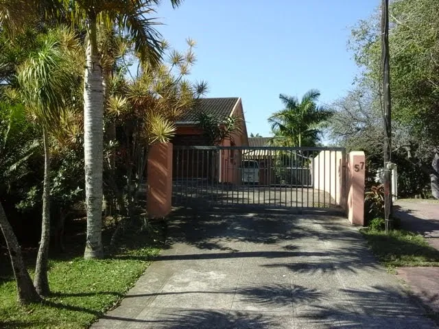 57 Pelican Street Family Guesthouse