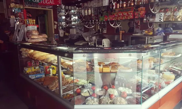 Palmeira Café, Bar & Deli