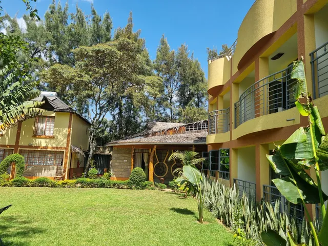 Karen little paradise