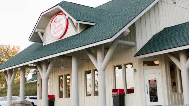 Cruze Farm Ice Cream - Sevierville